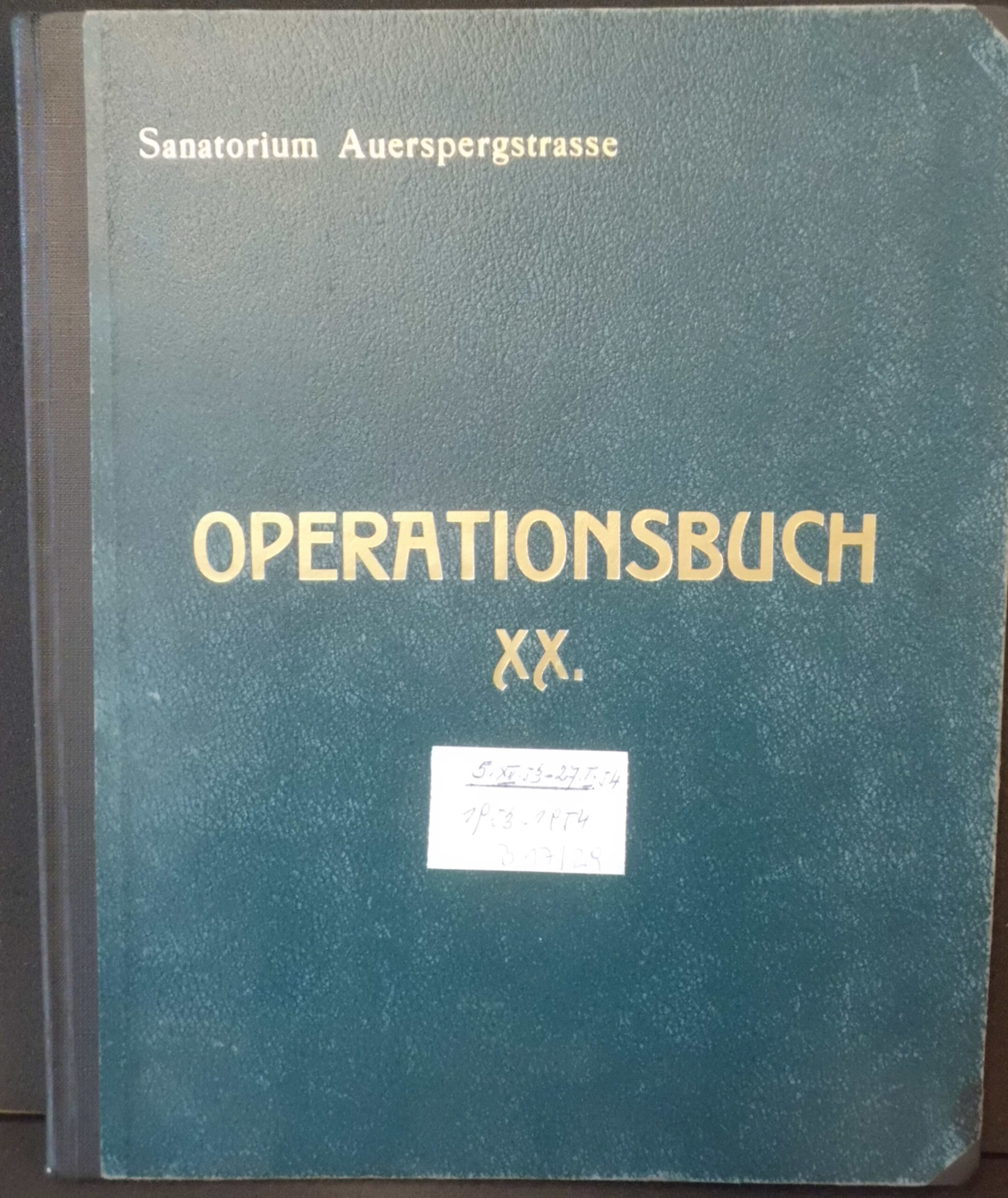 Wiener Stadt- und Landesarchiv, Sanatorium Auersperg, B1 - Operationsbücher: Band 20 (Foto: Susanne Krejsa MacManus)